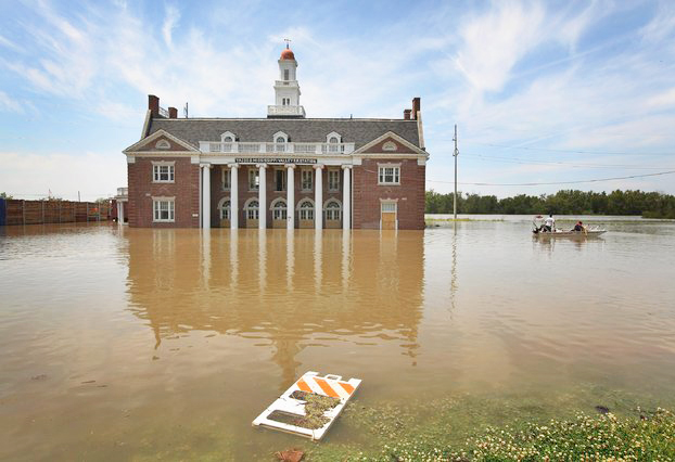 Vicksburg Mississippi Residents Prepare for&nbsp;Flood